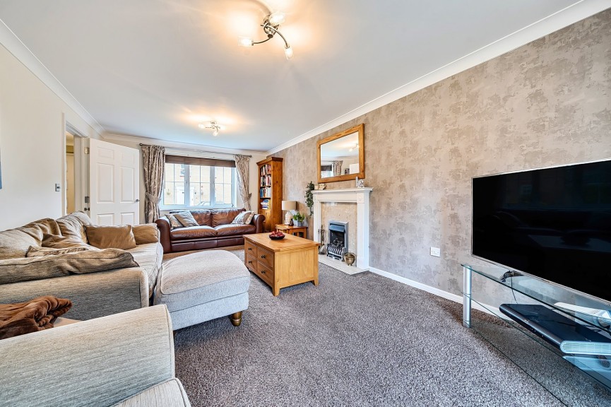 5 bedroom House for Sale Coneygate, Meppershall, Bedfordshire