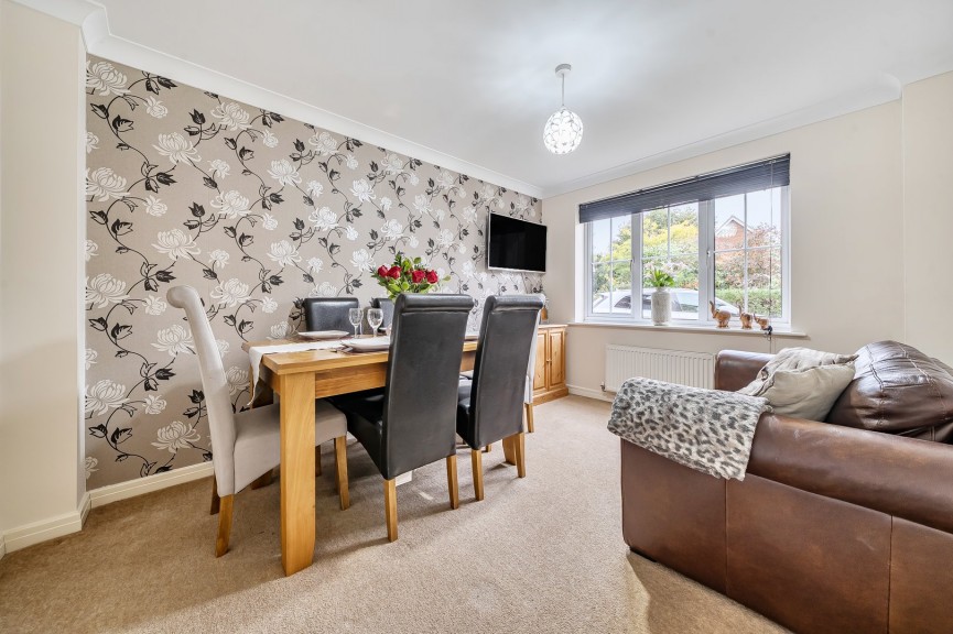 5 bedroom House for Sale Coneygate, Meppershall, Bedfordshire
