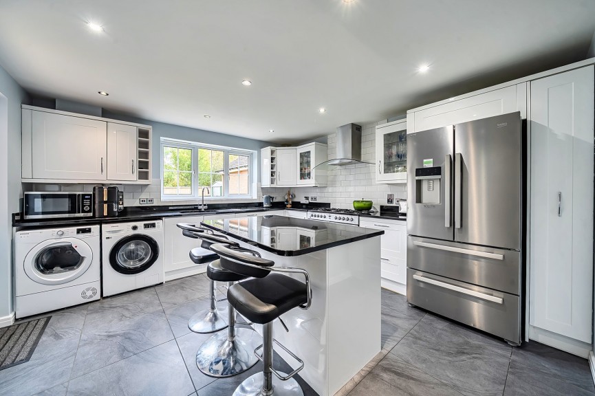 5 bedroom House for Sale Coneygate, Meppershall, Bedfordshire