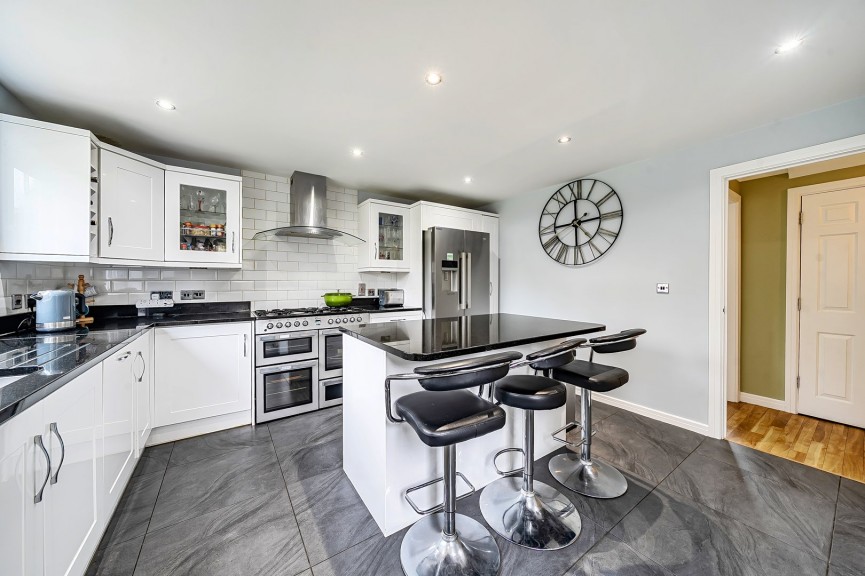 5 bedroom House for Sale Coneygate, Meppershall, Bedfordshire