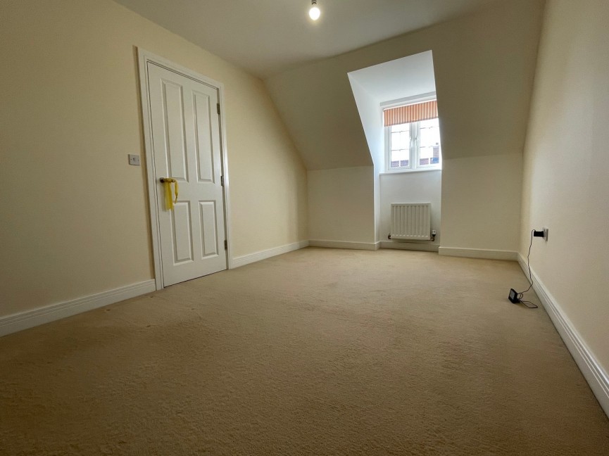 4 bedroom House for Sale Presland Drive, Biggleswade, Bedfordshire