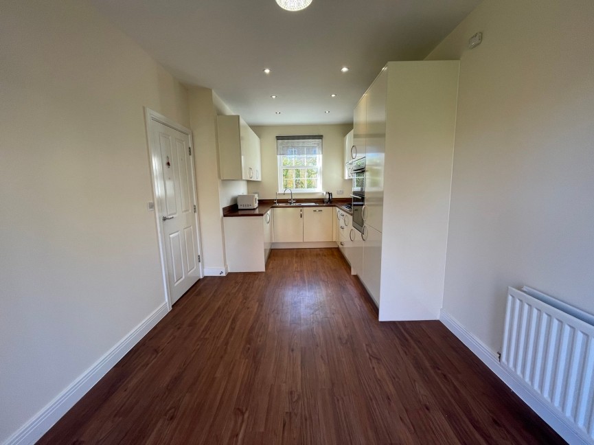 4 bedroom House for Sale Presland Drive, Biggleswade, Bedfordshire