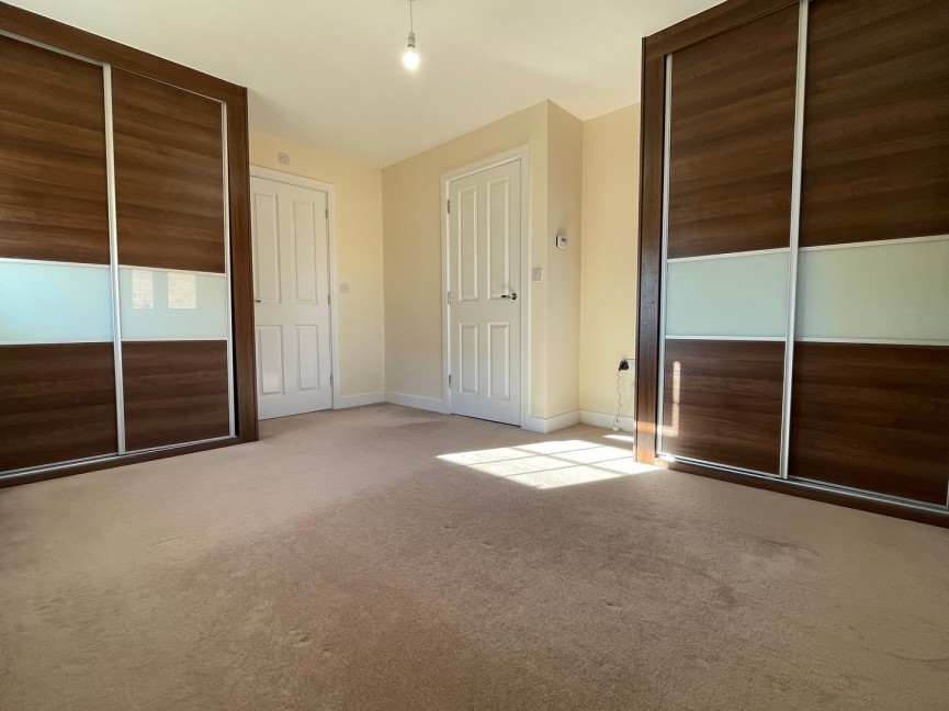 4 bedroom House for Sale Presland Drive, Biggleswade, Bedfordshire