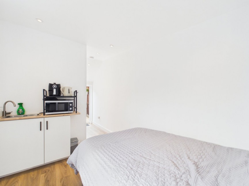 3 bedroom Bungalow for Sale Browning Drive, Hitchin, Hertfordshire