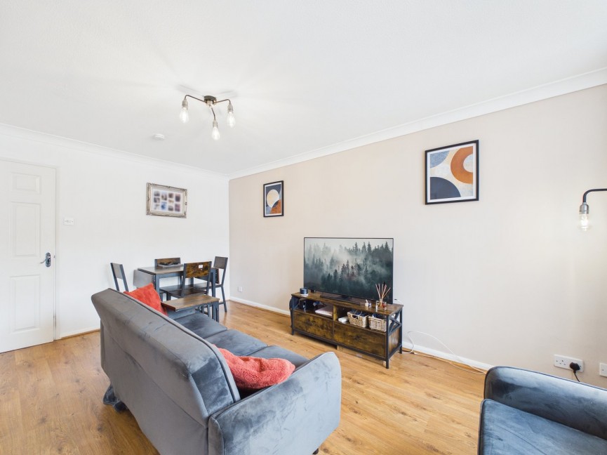 3 bedroom Bungalow for Sale Browning Drive, Hitchin, Hertfordshire