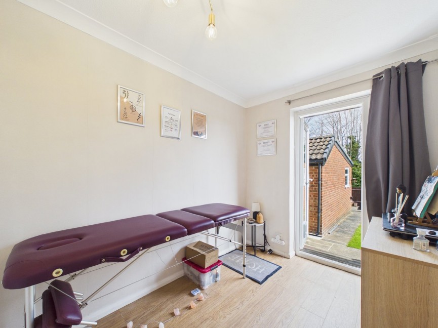 3 bedroom Bungalow for Sale Browning Drive, Hitchin, Hertfordshire