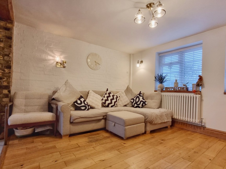 2 bedroom House for Sale Silsoe, Bedfordshire