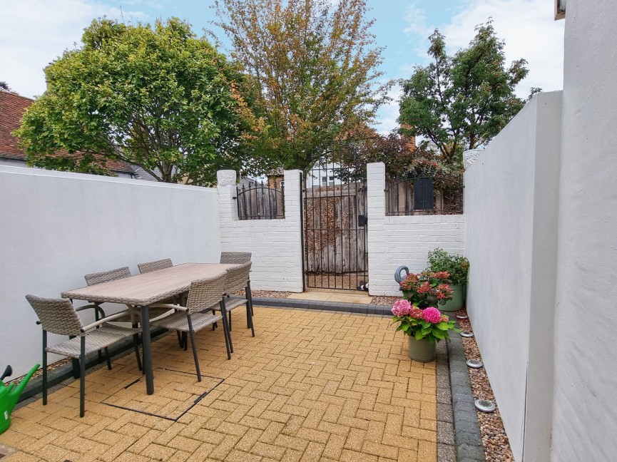 2 bedroom House for Sale Silsoe, Bedfordshire