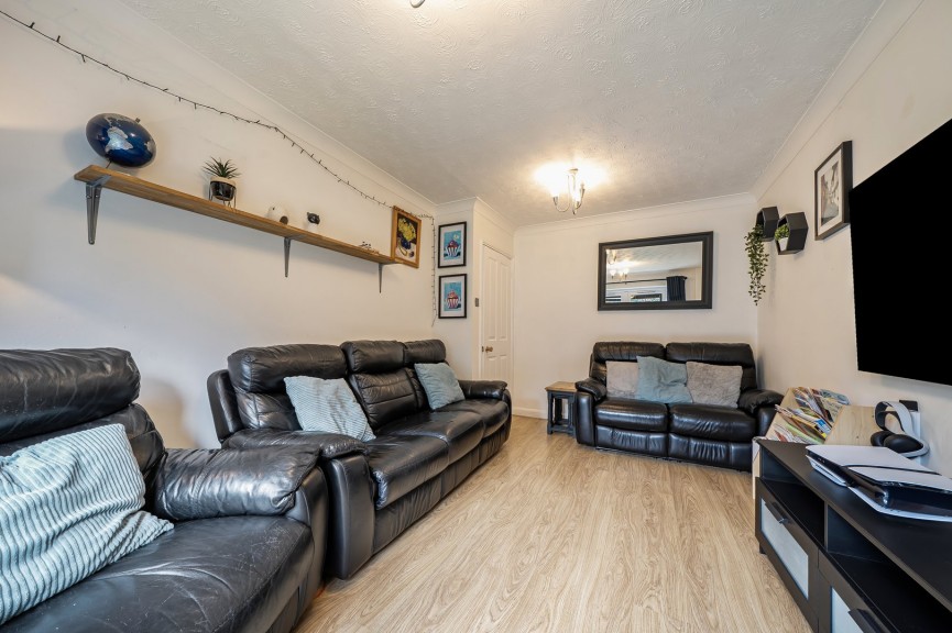2 bedroom House for Sale Lower Stondon, Henlow, Bedfordshire