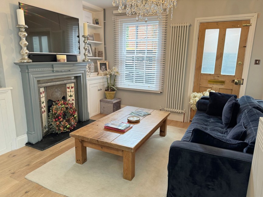 2 bedroom House for Letting Church Street, Hatfield, Hertfordshire