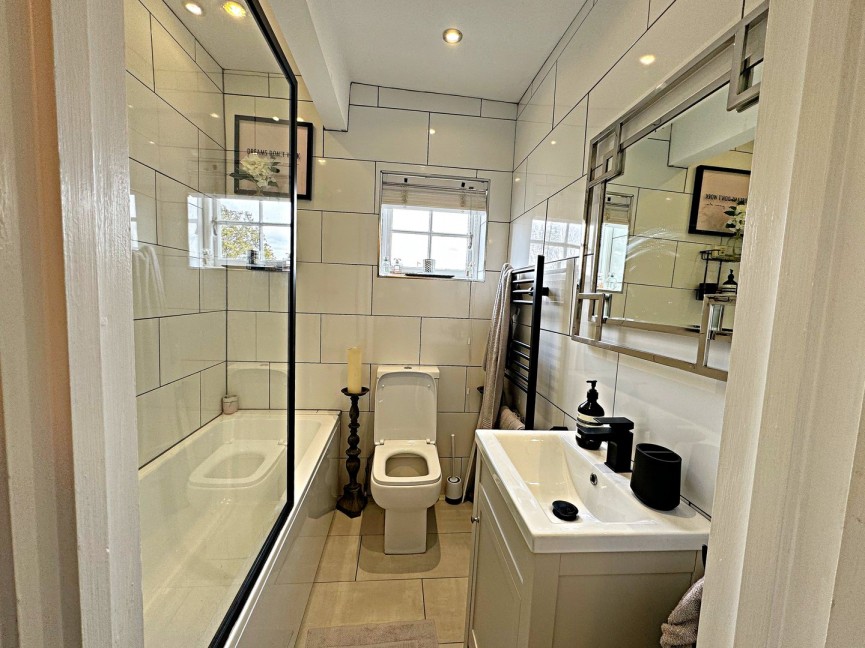 2 bedroom House for Letting Church Street, Hatfield, Hertfordshire