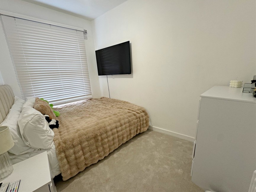 2 bedroom House for Letting Church Street, Hatfield, Hertfordshire