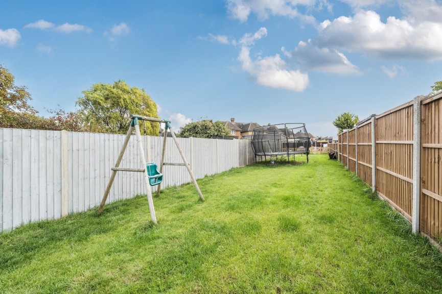 3 bedroom House for Sale High Street, Arlesey, Bedfordshire