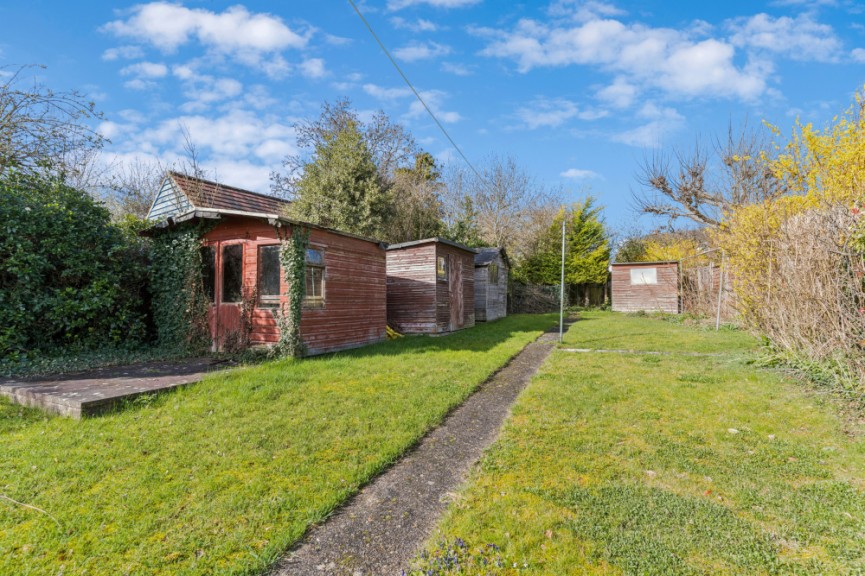 3 bedroom Bungalow for Sale Uplands Avenue, Hitchin, Hertfordshire