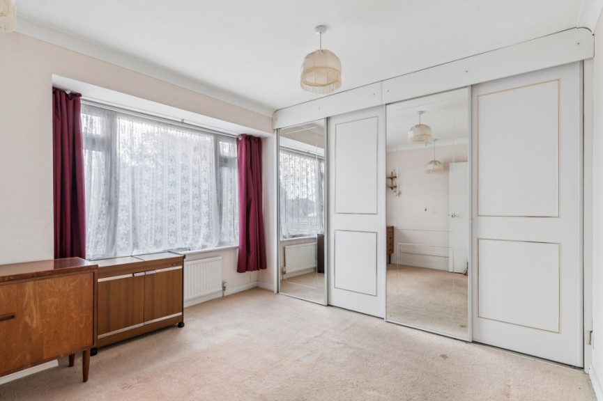 3 bedroom Bungalow for Sale Uplands Avenue, Hitchin, Hertfordshire