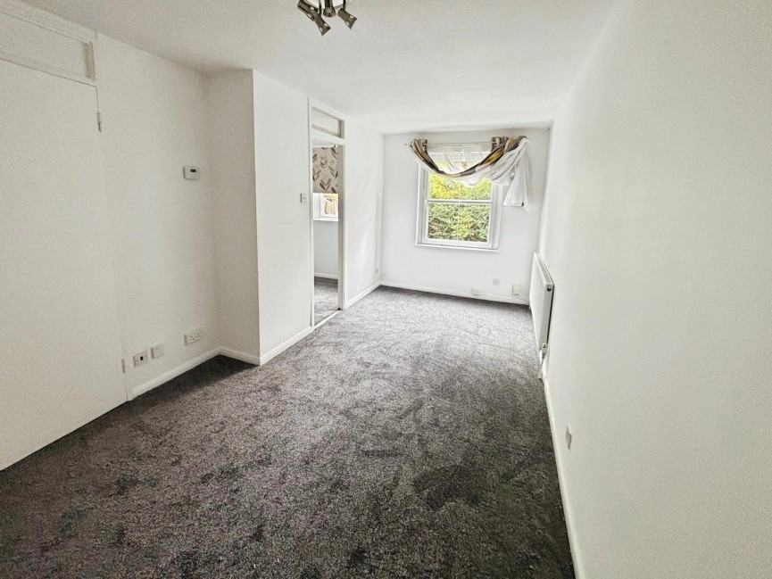 0 bedroom Flat for Letting Church Lane, Hatfield, Hertfordshire
