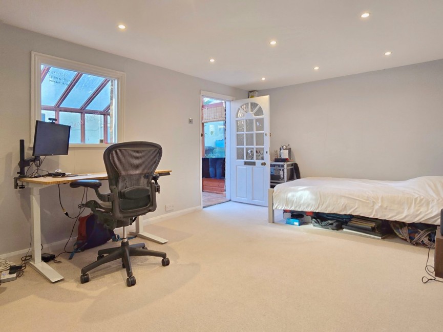 3 bedroom House for Sale Ampthill, Bedfordshire