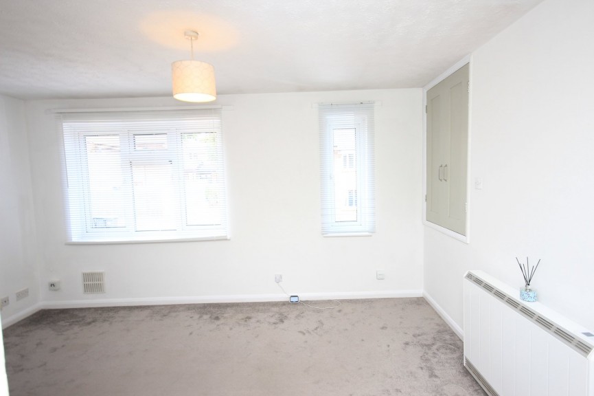 1 bedroom Flat for Letting Petley Close, Flitwick, Bedfordshire