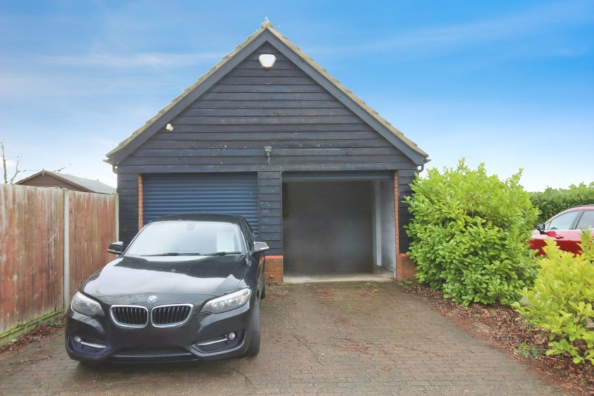 3 bedroom House for Sale High Street, Greenfield, Bedfordshire