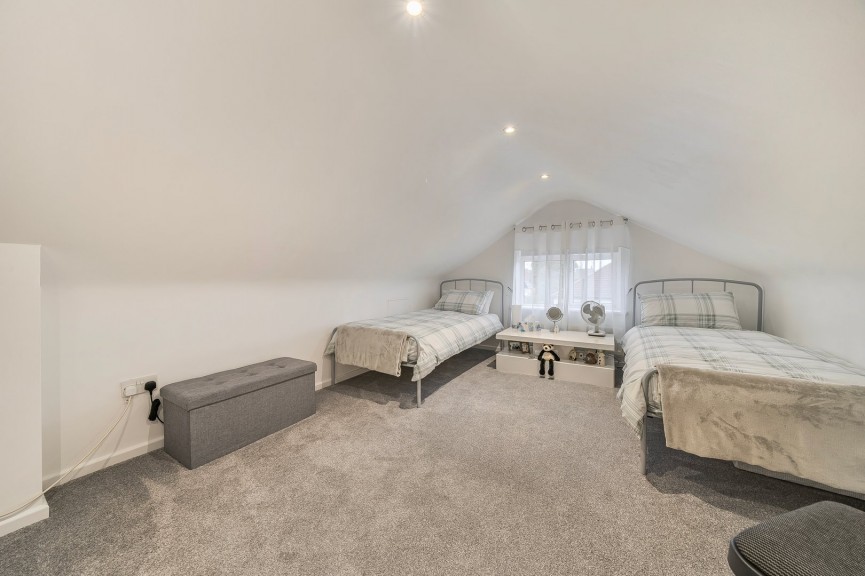 7 bedroom House for Sale Stotfold, Hitchin, Bedfordshire