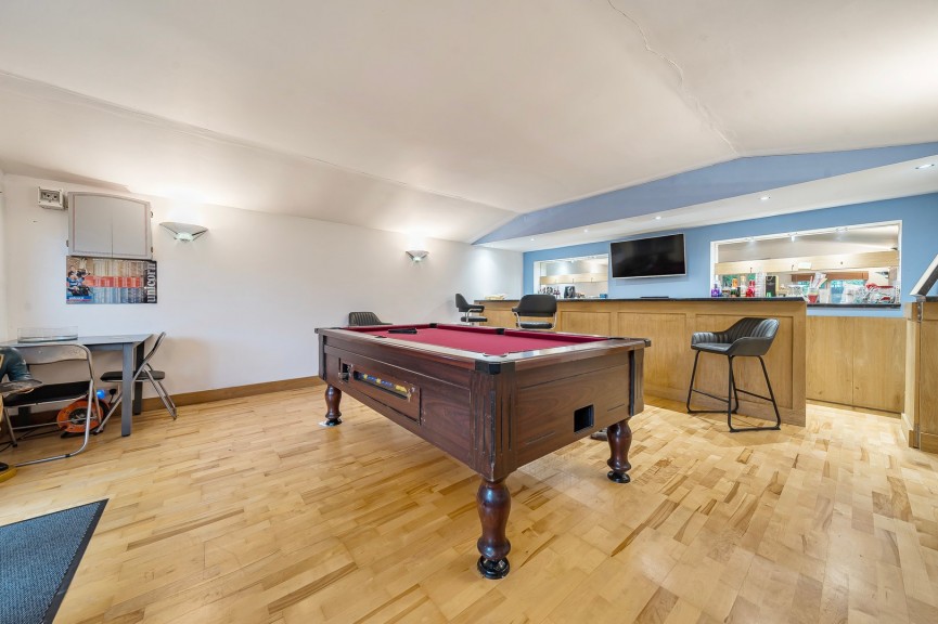 7 bedroom House for Sale Stotfold, Hitchin, Bedfordshire