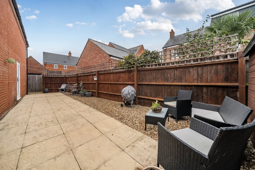 2 bedroom House for Sale Bridge View, Shefford, Bedfordshire