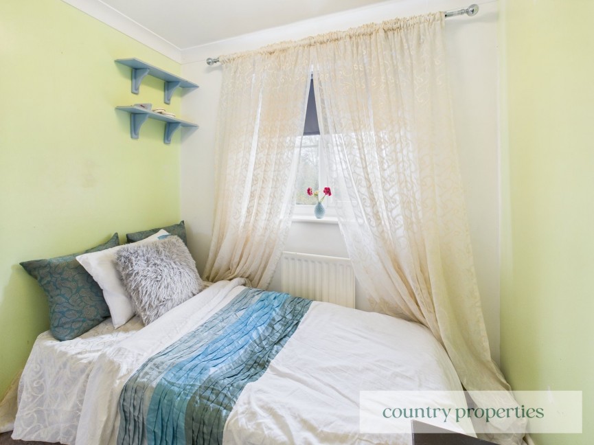 4 bedroom House for Sale Gresley Close, Welwyn Garden City, Hertfordshire