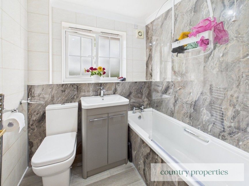 4 bedroom House for Sale Gresley Close, Welwyn Garden City, Hertfordshire