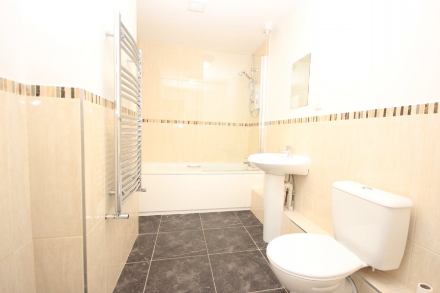 2 bedroom Flat for Letting Station Road, Flitwick