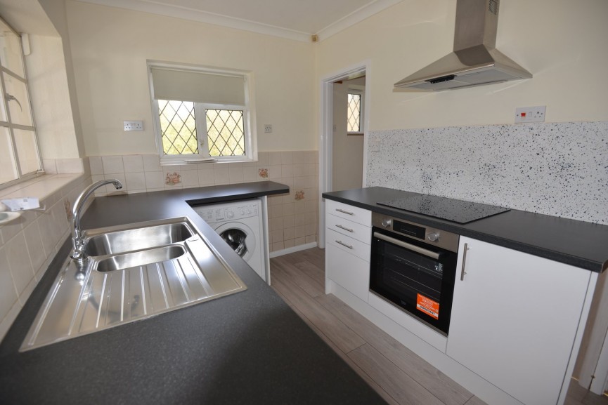 2 bedroom Bungalow for Letting Meppershall, Shefford, Bedfordshire