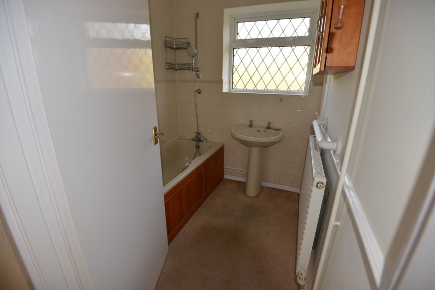 2 bedroom Bungalow for Letting Meppershall, Shefford, Bedfordshire