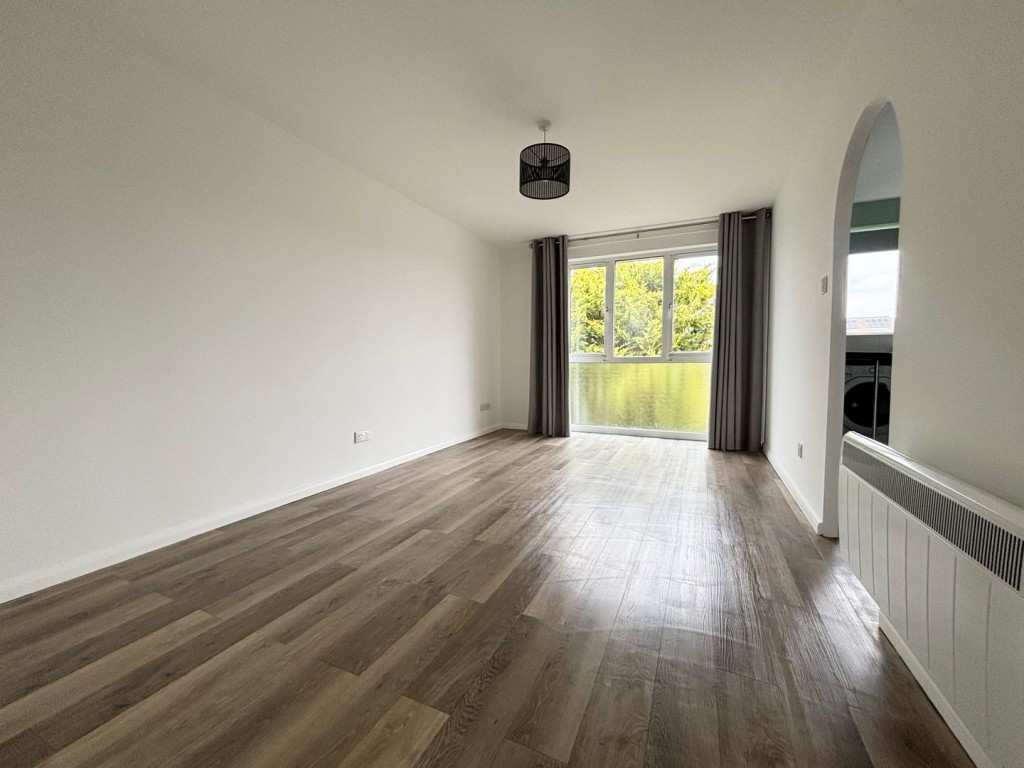Tennyson Close, Royston, Hertfordshire