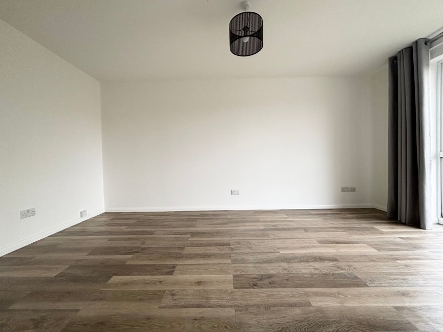 1 bedroom Flat for Letting Tennyson Close, Royston, Hertfordshire