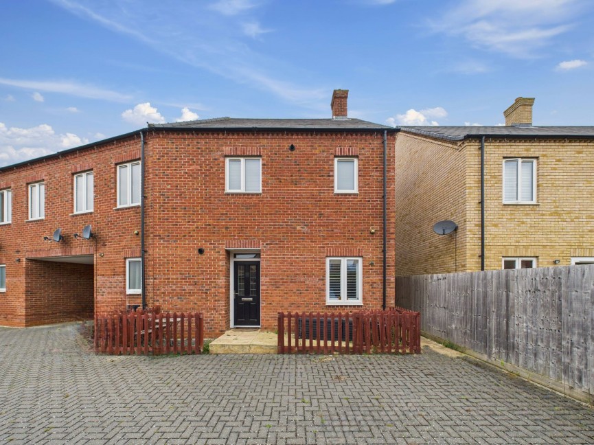 1 bedroom Flat for Sale Collings Crescent, Biggleswade, Bedfordshire