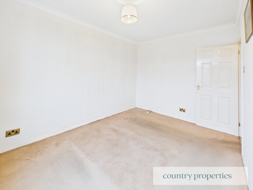 2 bedroom Flat for Sale Codicote, Hitchin, Hertfordshire