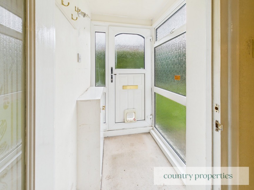 2 bedroom Flat for Sale Codicote, Hitchin, Hertfordshire