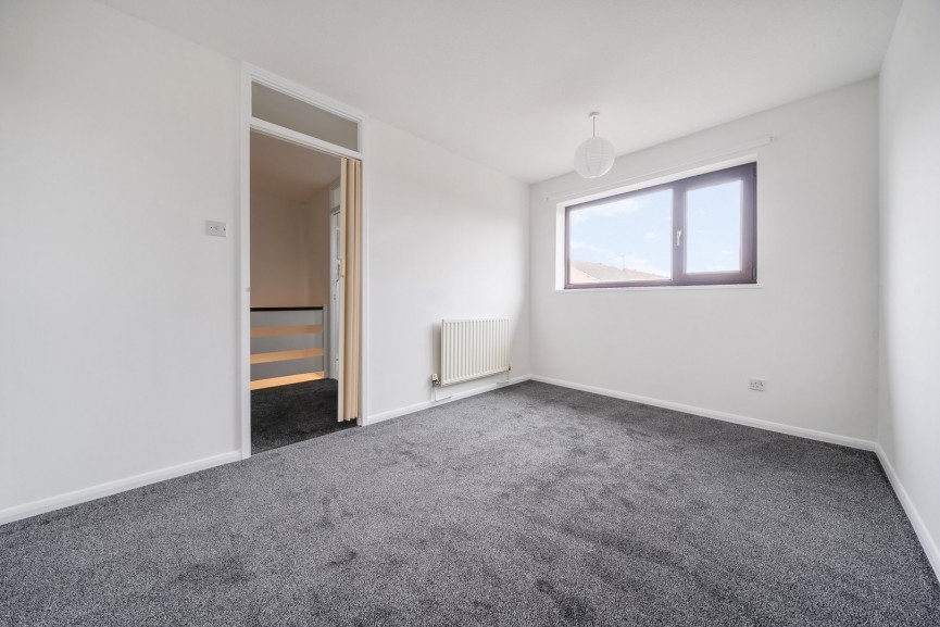 2 bedroom House for Sale St Peters Close, Flitwick, Bedfordshire