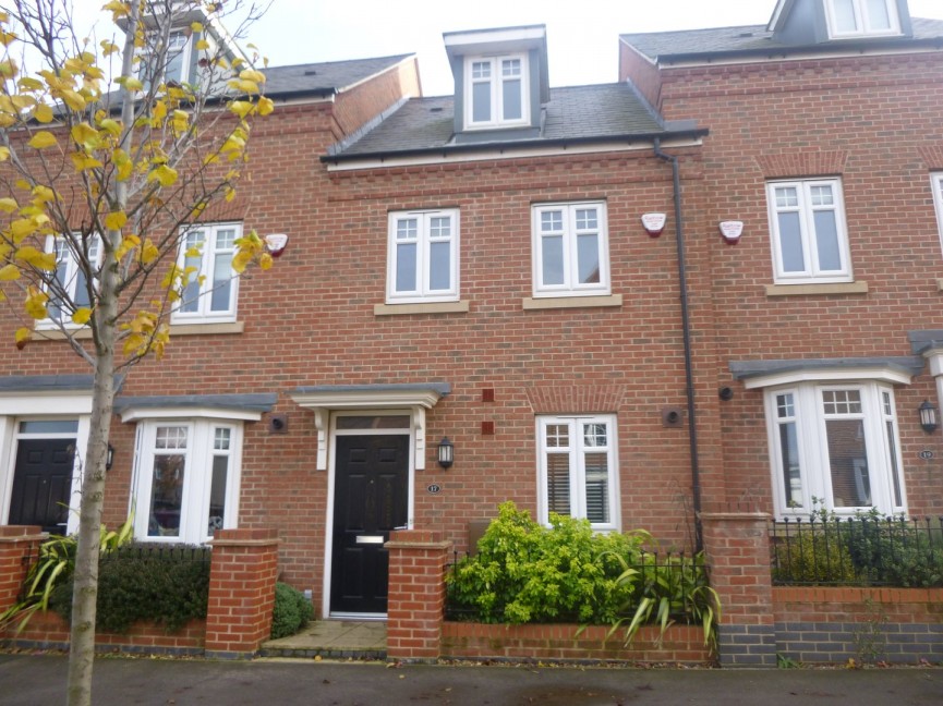 3 bedroom House for Letting Marston Moretaine, Bedford