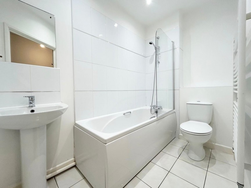 2 bedroom Flat for Letting London Road, Biggleswade, Bedfordshire