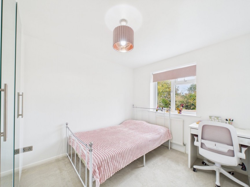 3 bedroom House for Sale Talisman Street, Hitchin, Hertfordshire