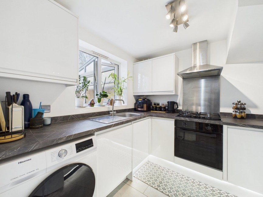 3 bedroom House for Sale Talisman Street, Hitchin, Hertfordshire