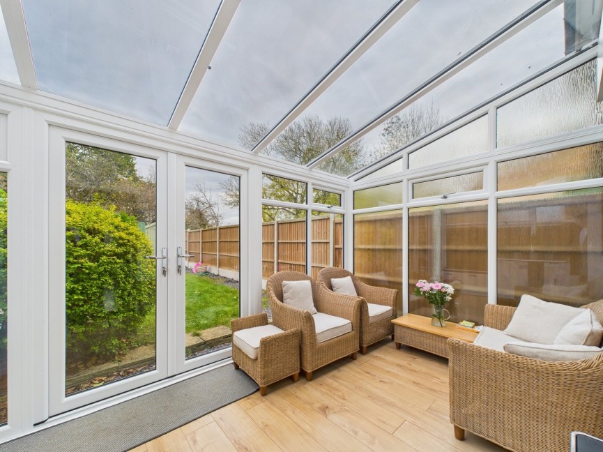 3 bedroom House for Sale Talisman Street, Hitchin, Hertfordshire