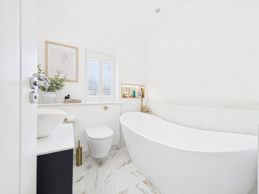 4 bedroom House for Sale Hampshire Road, Royston, Hertfordshire