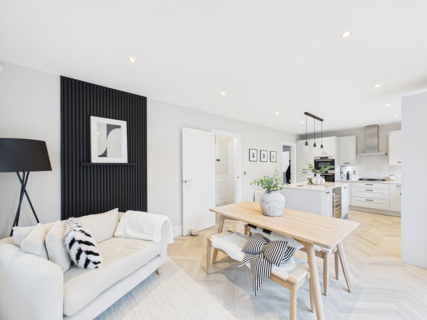 4 bedroom House for Sale Hampshire Road, Royston, Hertfordshire