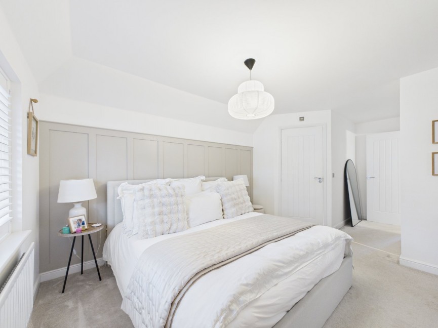 4 bedroom House for Sale Hampshire Road, Royston, Hertfordshire