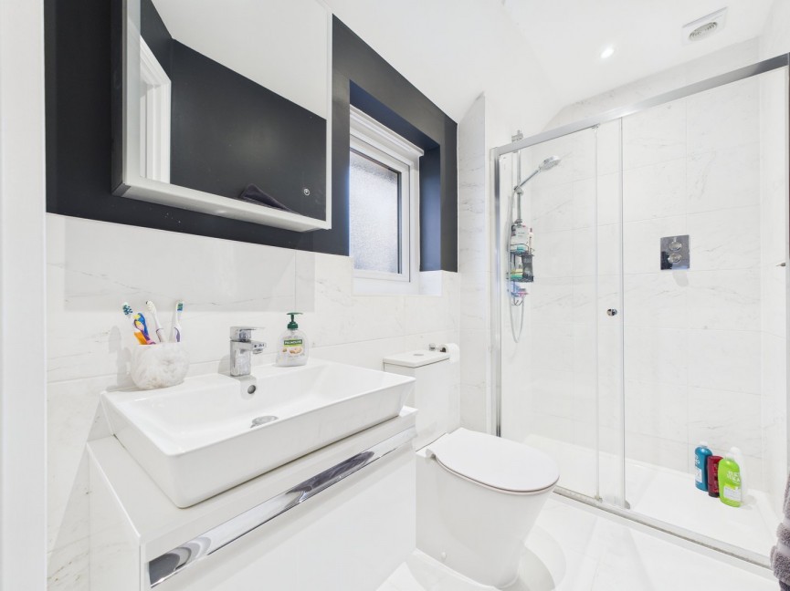 4 bedroom House for Sale Hampshire Road, Royston, Hertfordshire