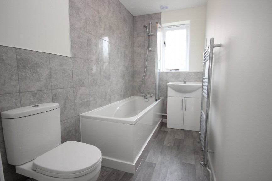 2 bedroom House for Letting Williams Way, FLITWICK, Beds