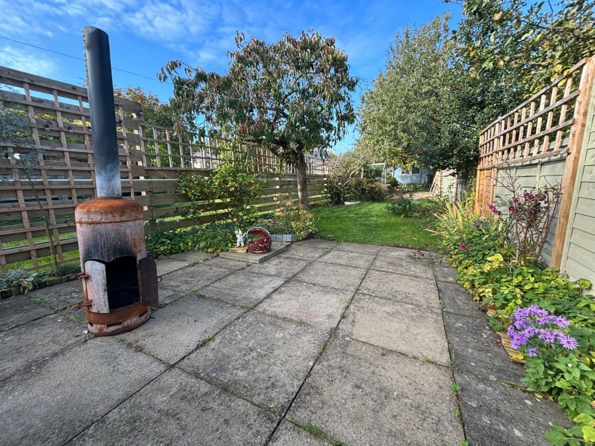 2 bedroom Property for Letting South Road, Baldock, Hertfordshire