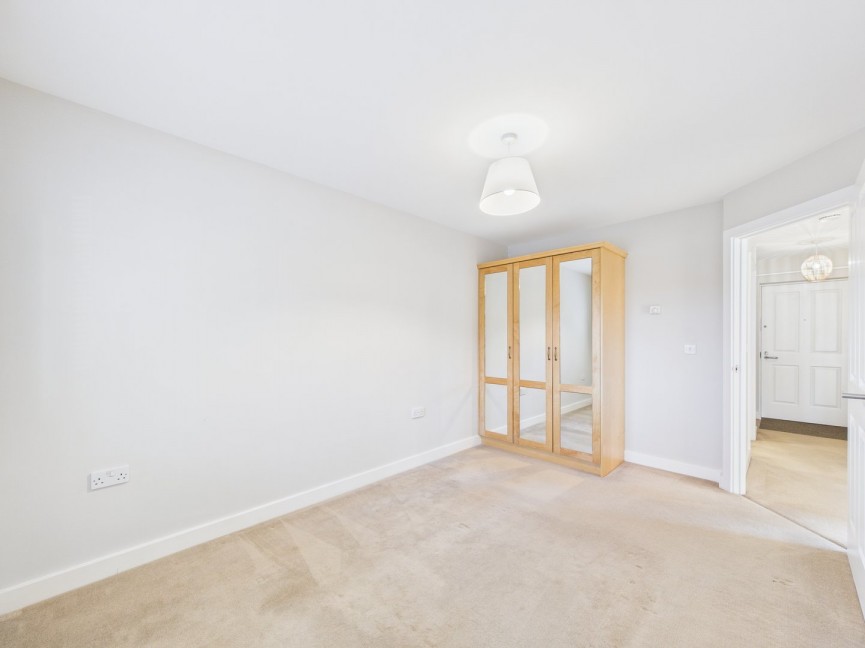 1 bedroom Flat for Sale Melbourn, Royston, Cambridgeshire