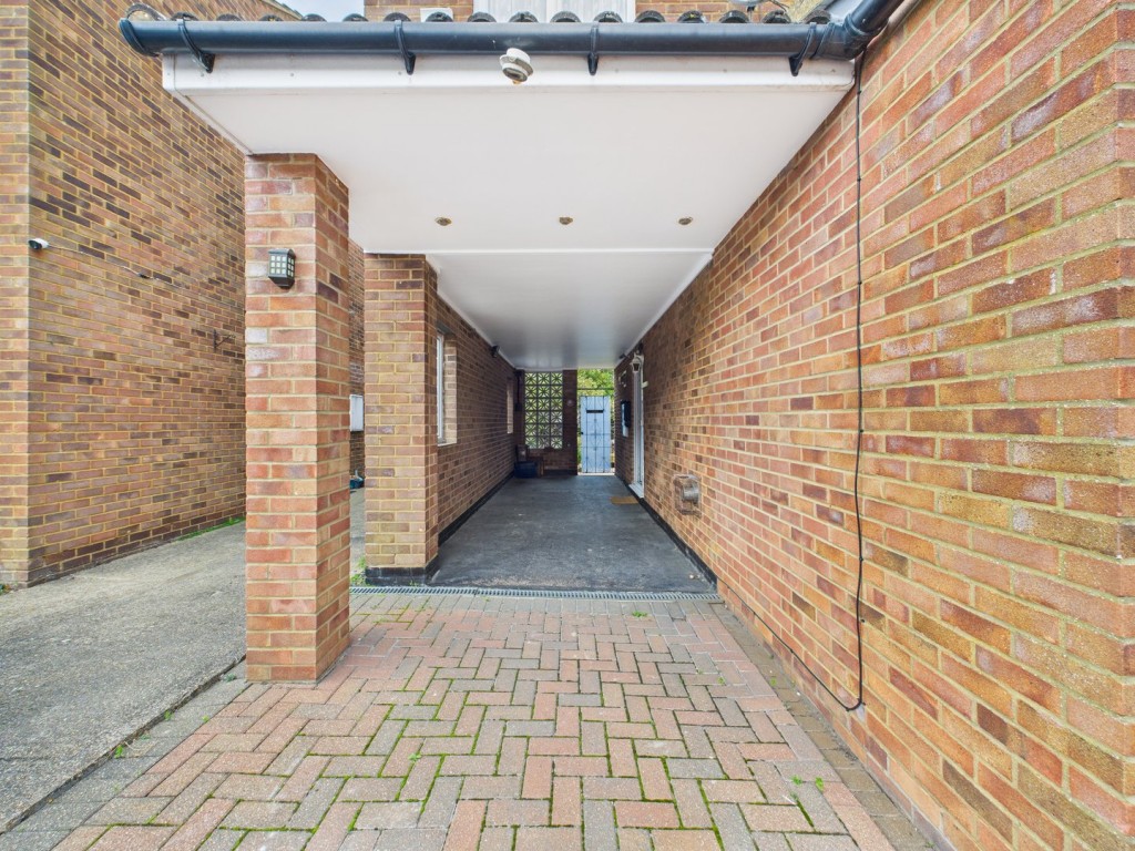 Laxton Gardens, Baldock, Hertfordshire